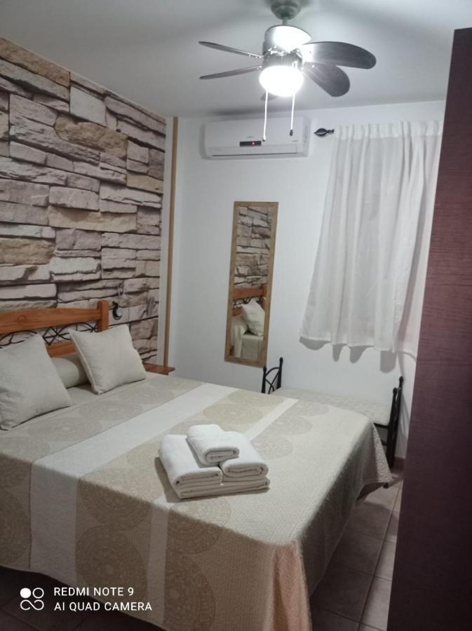 Vivienda Rodriguez Apartment อาร์โรโยฟรีโอ ภายนอก รูปภาพ